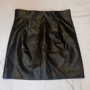 Fashion Nova Sz Large Black Faux Leather Mini Skirt